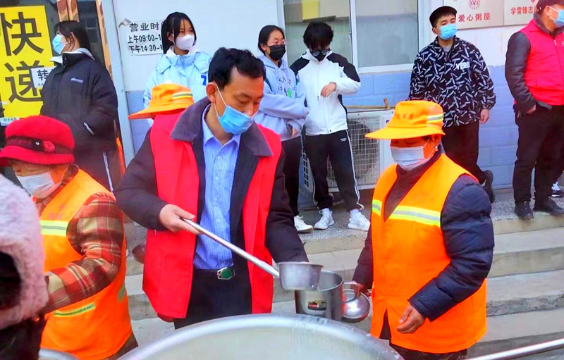 基层人物 | 河南临颍李建生:志愿服务不停歇 奉献爱心暖颍城 中国财经新闻网 www.prcfe.com